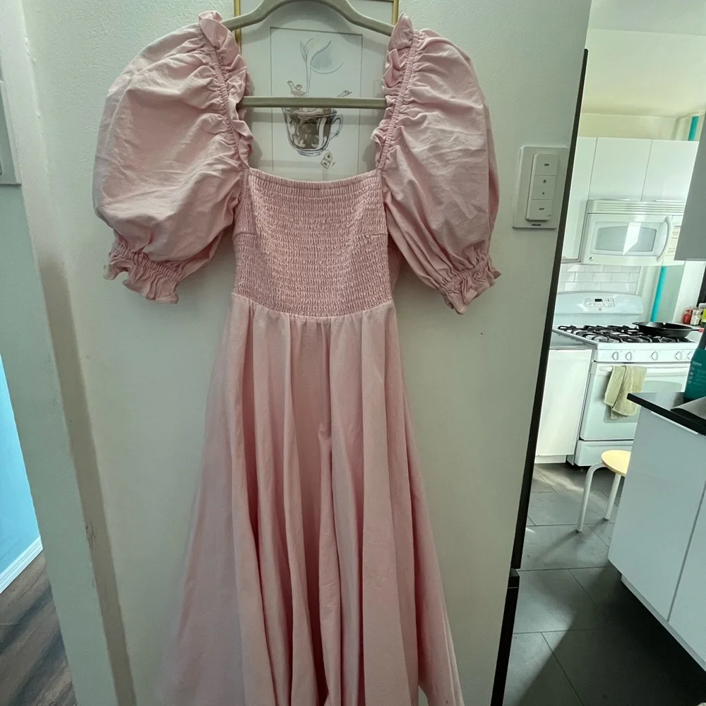 Selkie Pale Pink Puff-Sleeve Women's Dress - Picture 1 of 3